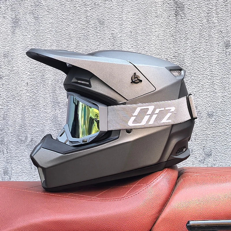 Trail Hunter – Off-Road Full-Face Helmet