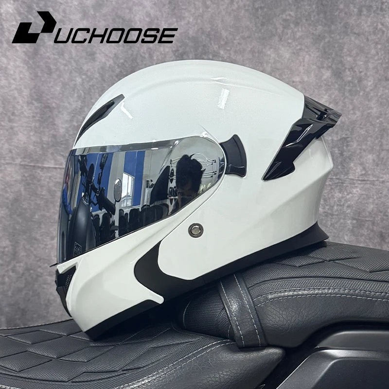 Titan Ride – Bold Muscular Modular Helmet