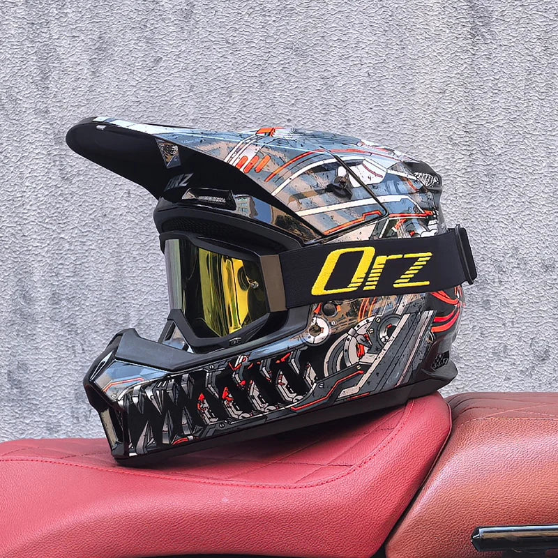 Trail Hunter – Off-Road Full-Face Helmet