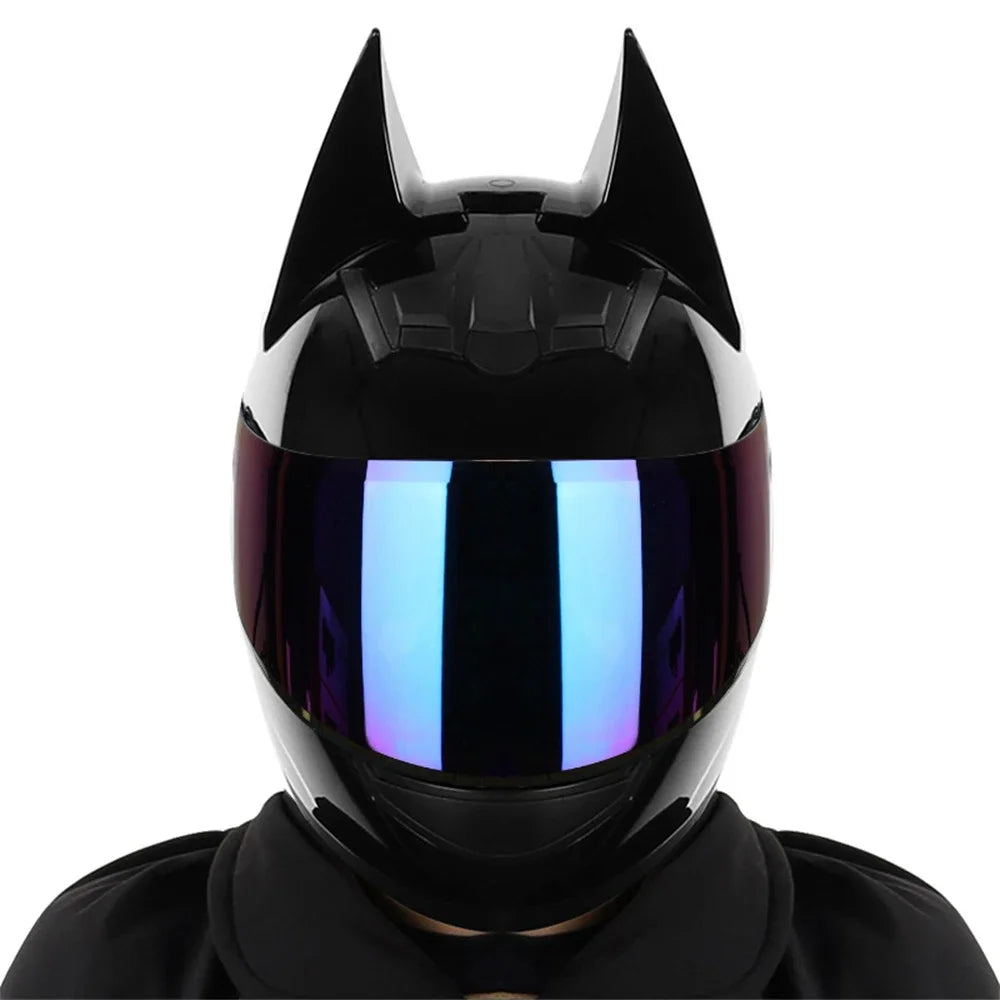 Dark Knight Ride – Batman-Inspired Full-Face Helmet