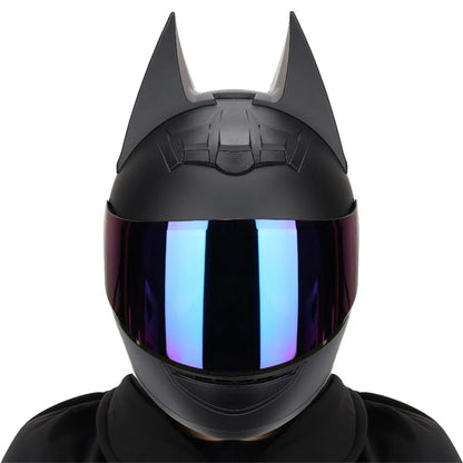 Dark Knight Ride – Batman-Inspired Full-Face Helmet